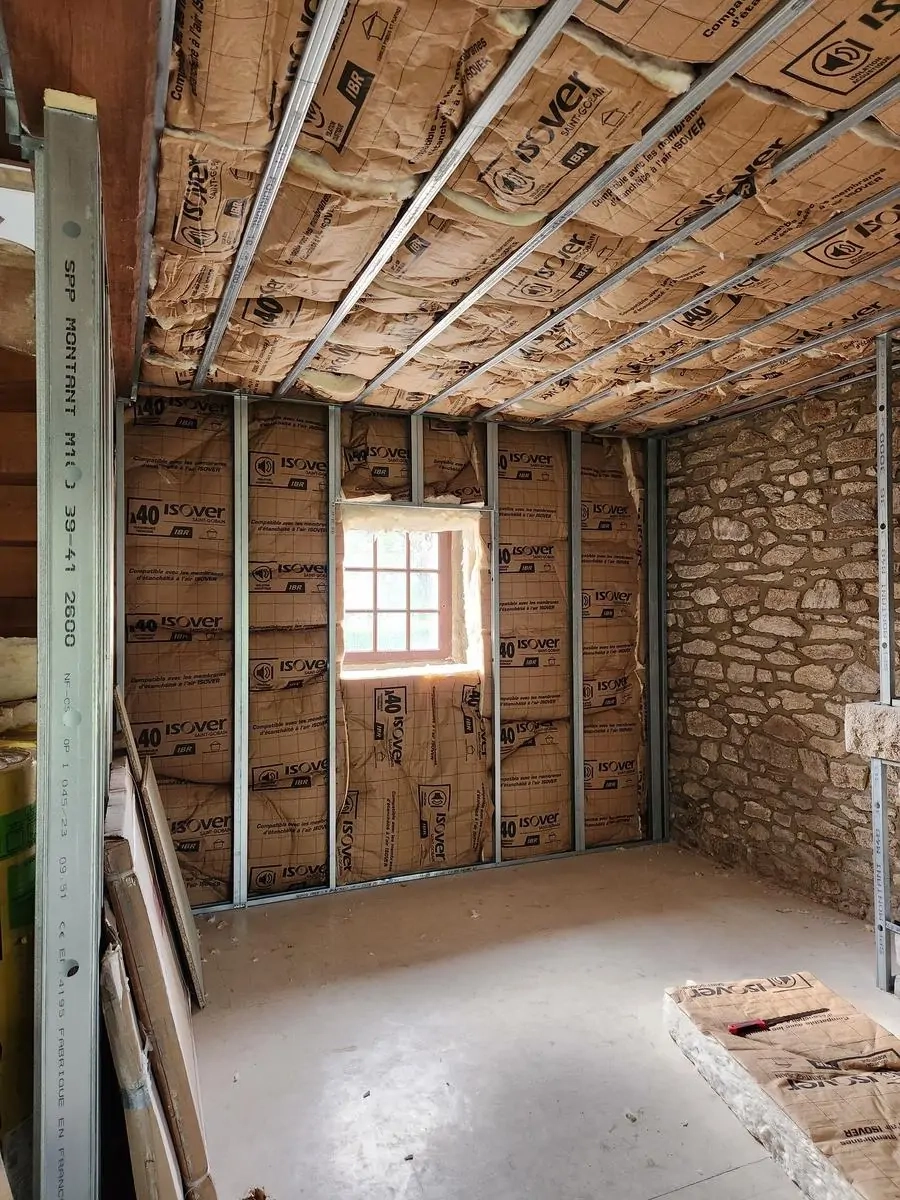 Travaux d’isolation et aménagement intérieur à Angers